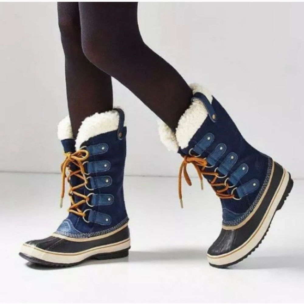 Sorel, Joan of Arctic Shearling Boots!
